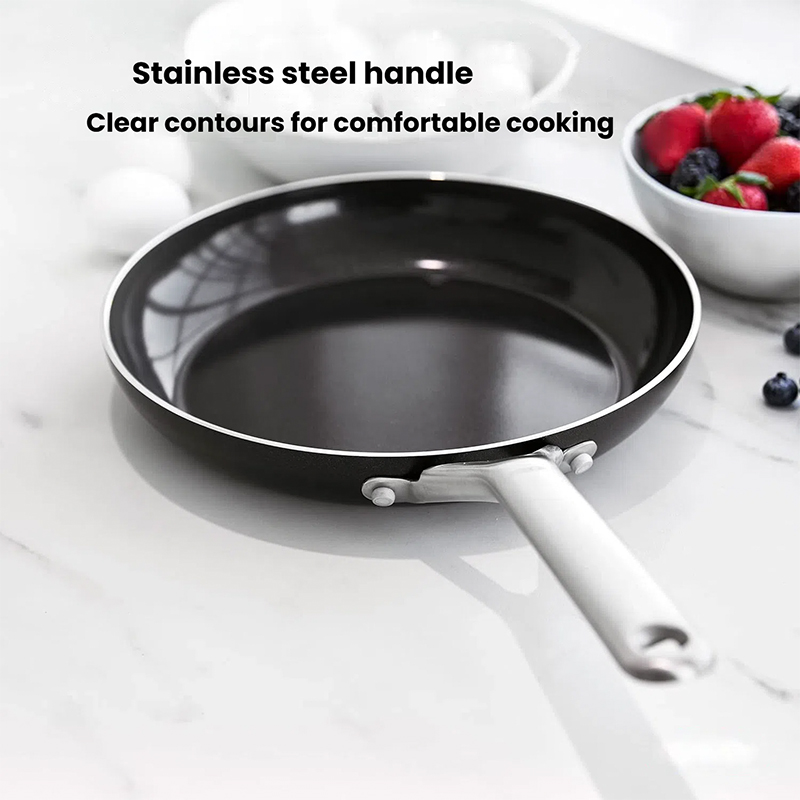 Black Ceramic Frying Pan
