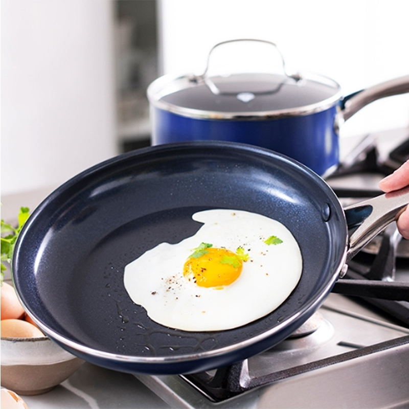 Blue Diamond Ceramic Frying Pan